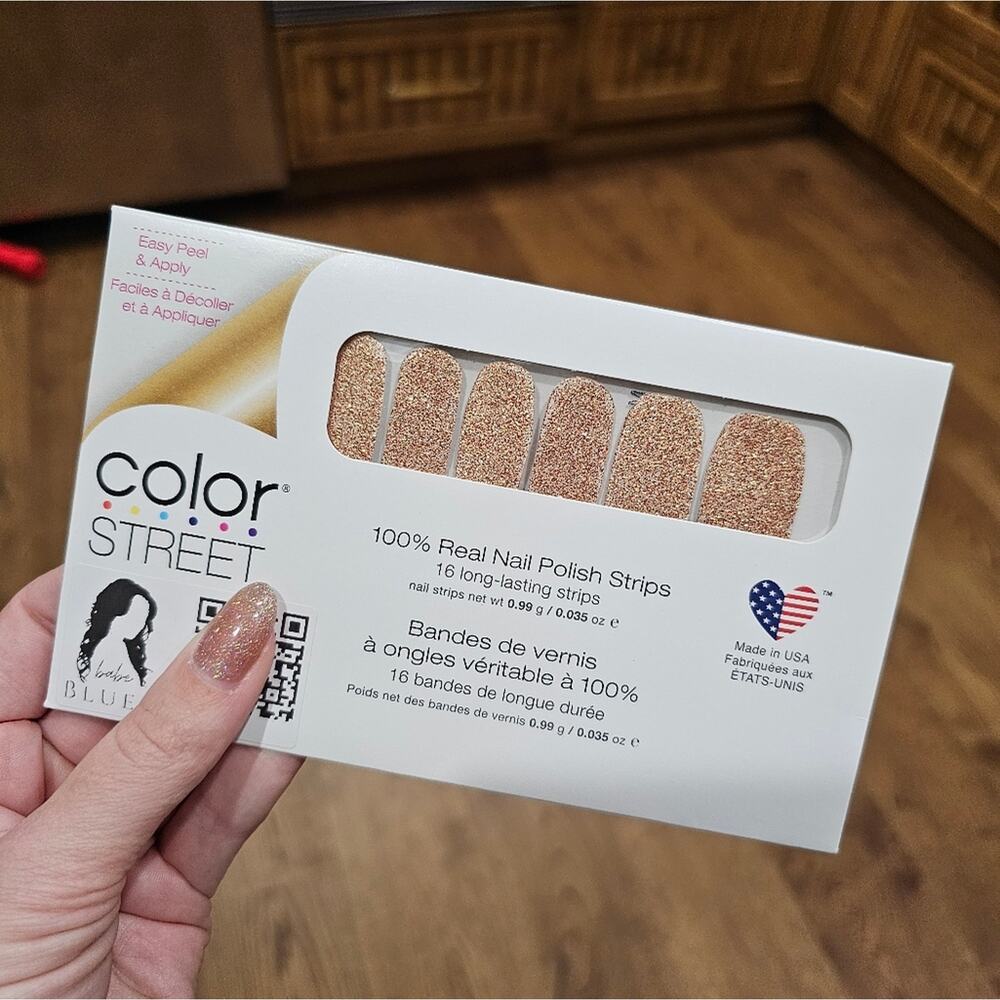 Color Street Nail Strips - Mojave Gold